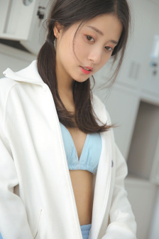 JEALOUSVUE日本人护士